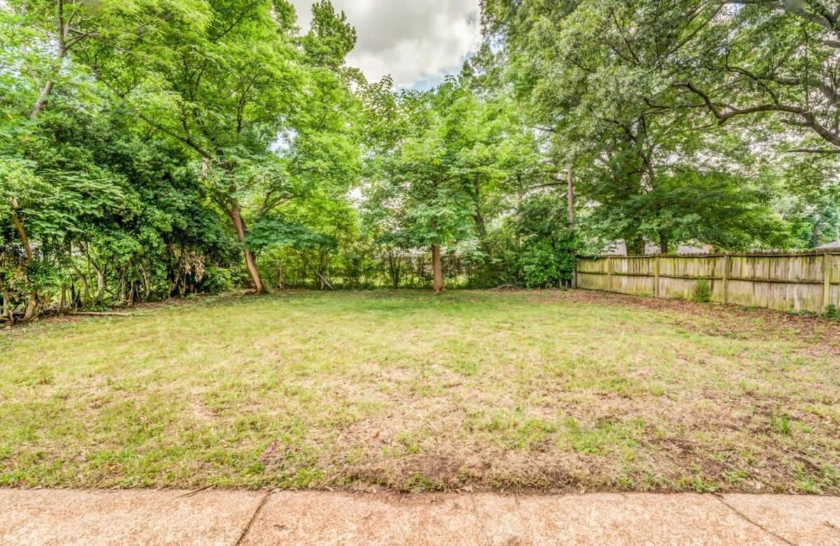 Fenced Yard Centrally Located-Parkway Village Pad Memphis Buitenkant foto